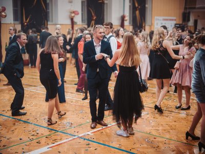Gymnazijní maturitní ples 2022/23